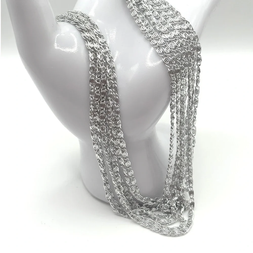 Sarah Coventry Vintage Silver‎ Tone 7 Strand Textured Link Chain Necklace 17.5